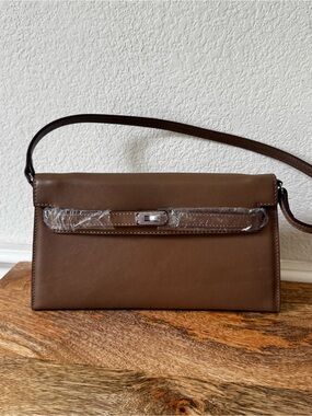 LEATHER INSIDE & OUT | Taupe 27 KL Elan Retro Shoulder Bag Belted Crossbody